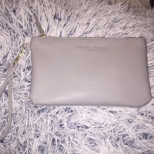Adrienne Vittadini Bags - Wallet w/ portable charge Adrienne Vittadini Bags - Wallet w/ portable charge